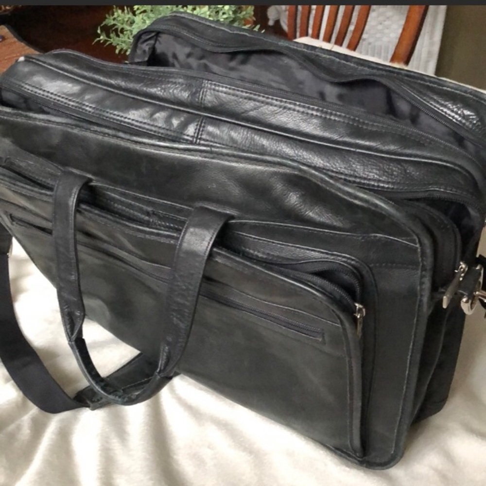 Pelle Studio Leather Computer Bag